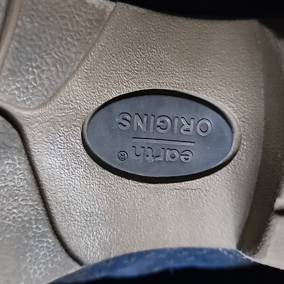 Earth Origins Amanda Blue Suede Ankle Bootie Women's Size 9 - Picture 10 of 10